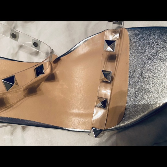 BooHoo Barely There Stud Heels - Picture 3 of 5